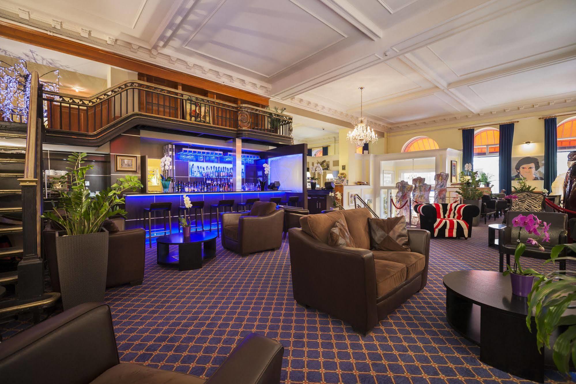 แอลโฮเต็ล Hotel มอนทรีอัล ภายนอก รูปภาพ